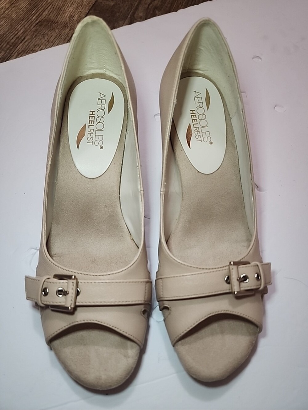 Areosoles Bone Open Toe Pumps Size 71/2M Memory Foam Comfort NWT - Picture 9 of 12